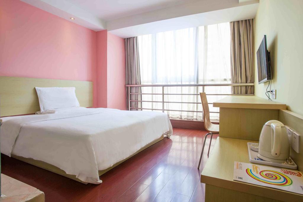 Hotel 7Days Premium Shenzhen High New Science And Technology Park Subway Station Esterno foto