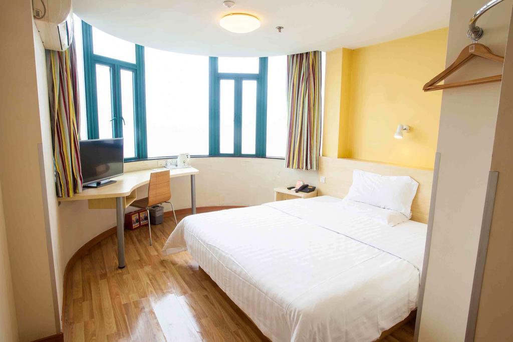 Hotel 7Days Premium Shenzhen High New Science And Technology Park Subway Station Camera foto
